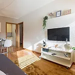 Apartment Cozy Flat In Foz By Lovelystay