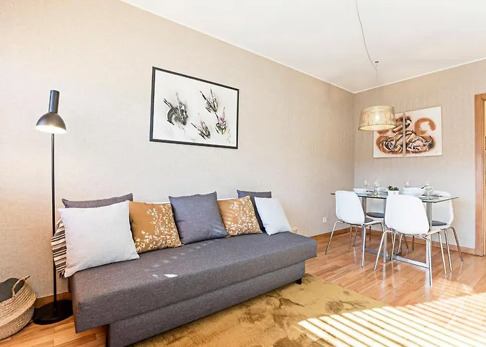 Cozy Flat In Foz By Lovelystay Oporto